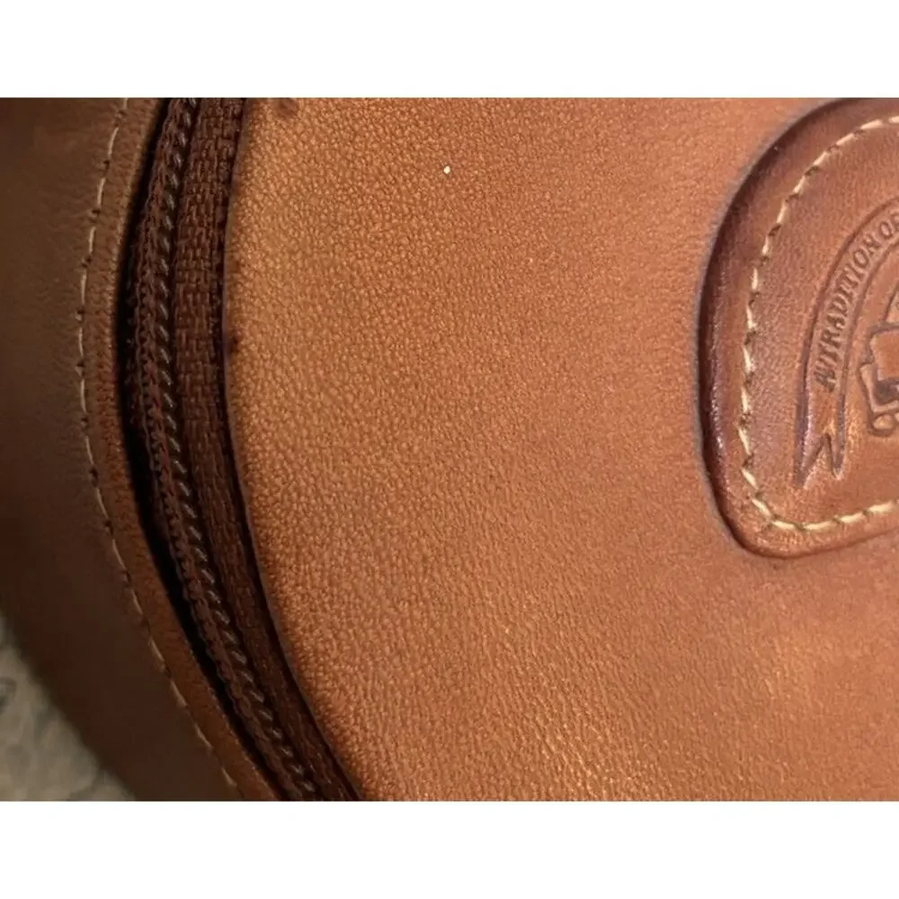 Vintage Dopp Buxton Leather Travel Jewelry Case Round Tan Deadstock 1980s